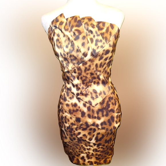 Arden B SZ XS animal print mini dress, 3 pleats at the neckline, bust 28”-30” - Picture 1 of 4